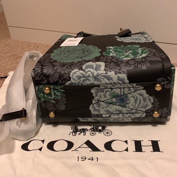 SOLD! Coach Troupe Tote With Kaffe Fassett Print - Picture 7 of 7